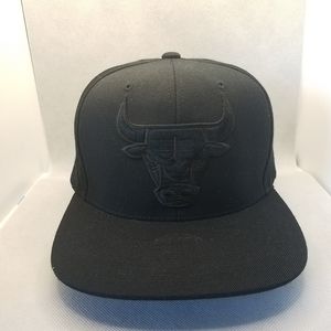 Mitchell & Ness Chicago Bulls Black Snapback Hat